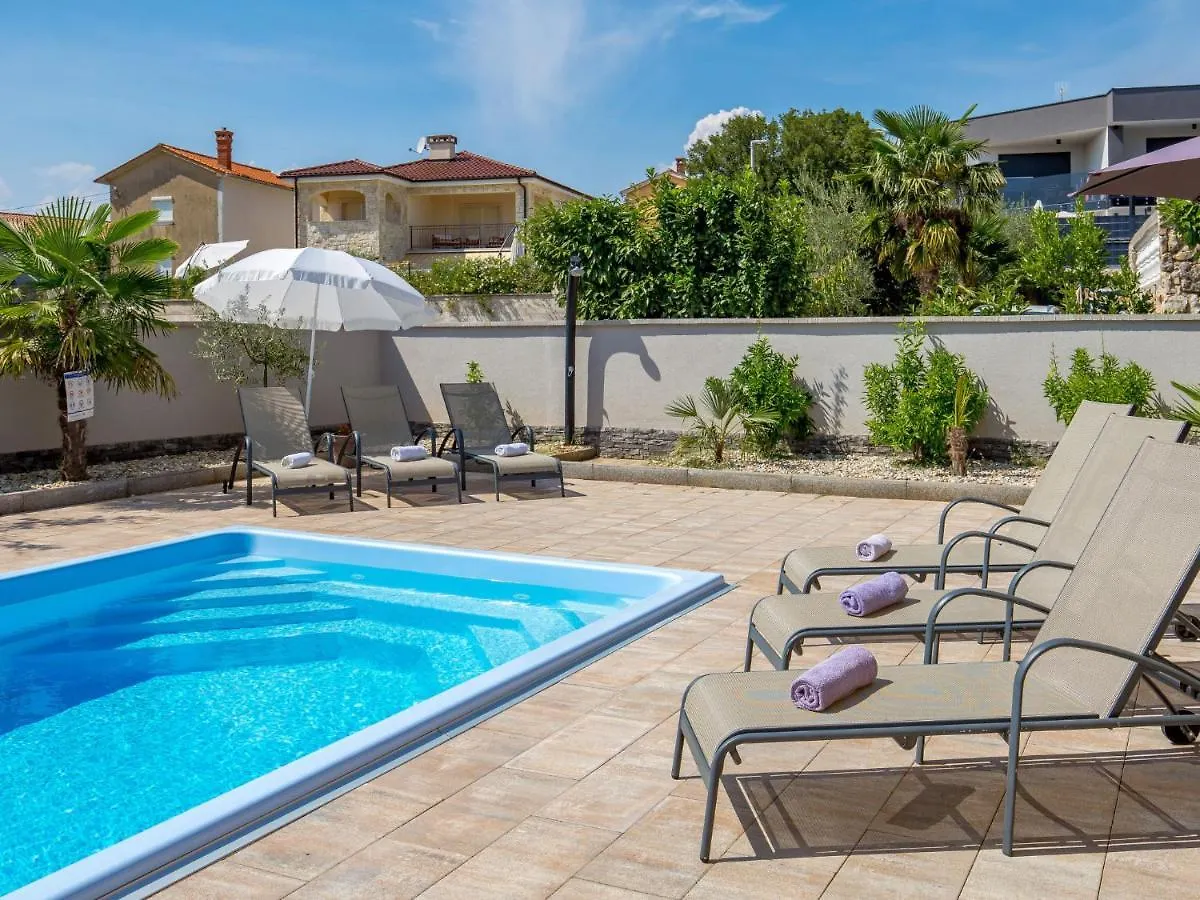 Holiday Home Villa Mira - Krk147 By Interhome Pinezici