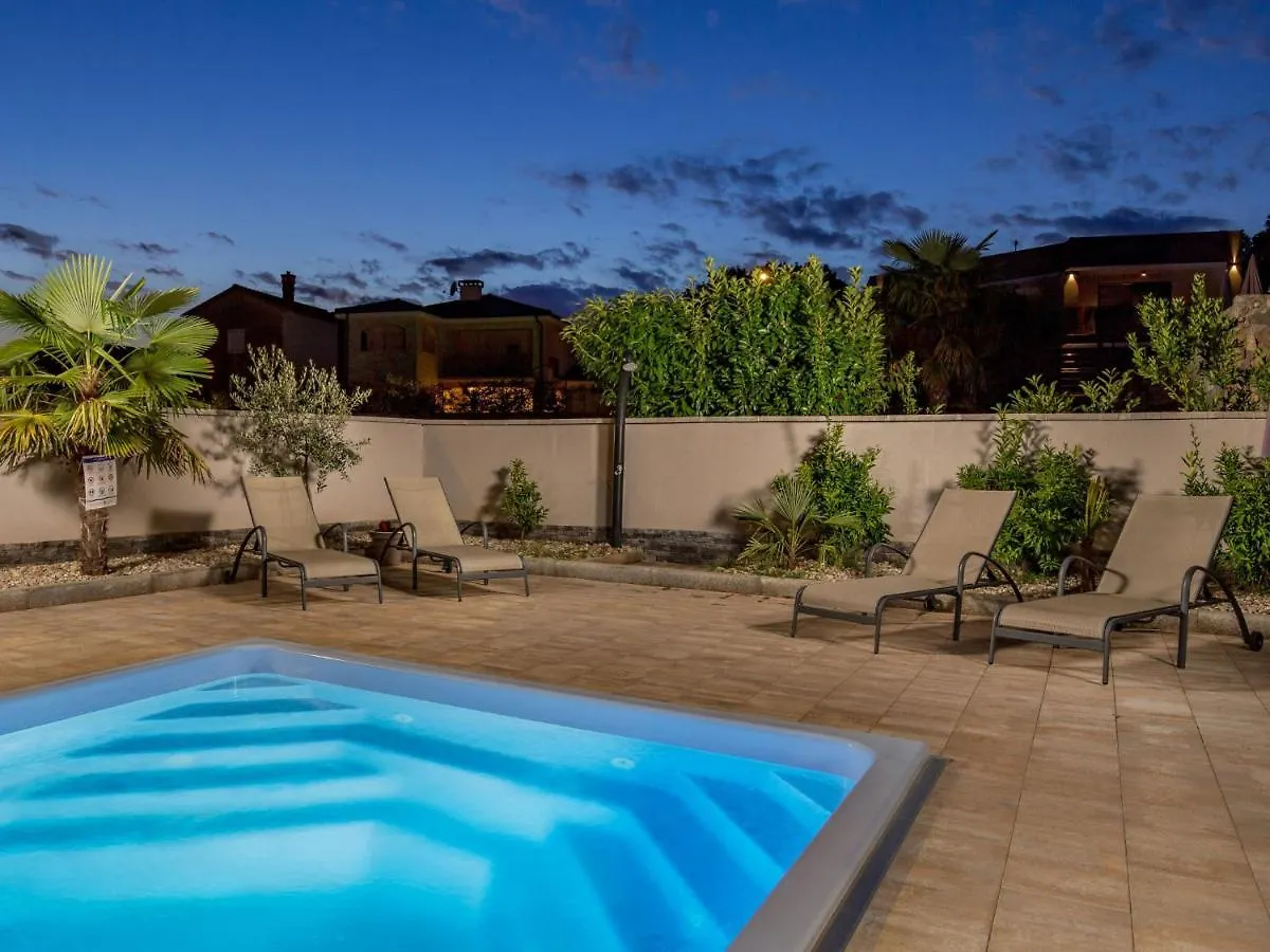 Holiday Home Villa Mira - Krk147 By Interhome Pinezici