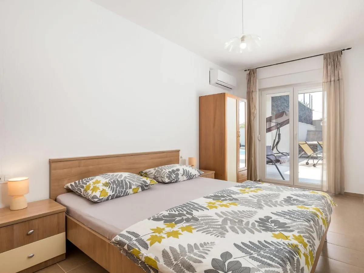 Holiday Home Villa Mira - Krk147 By Interhome Pinezici